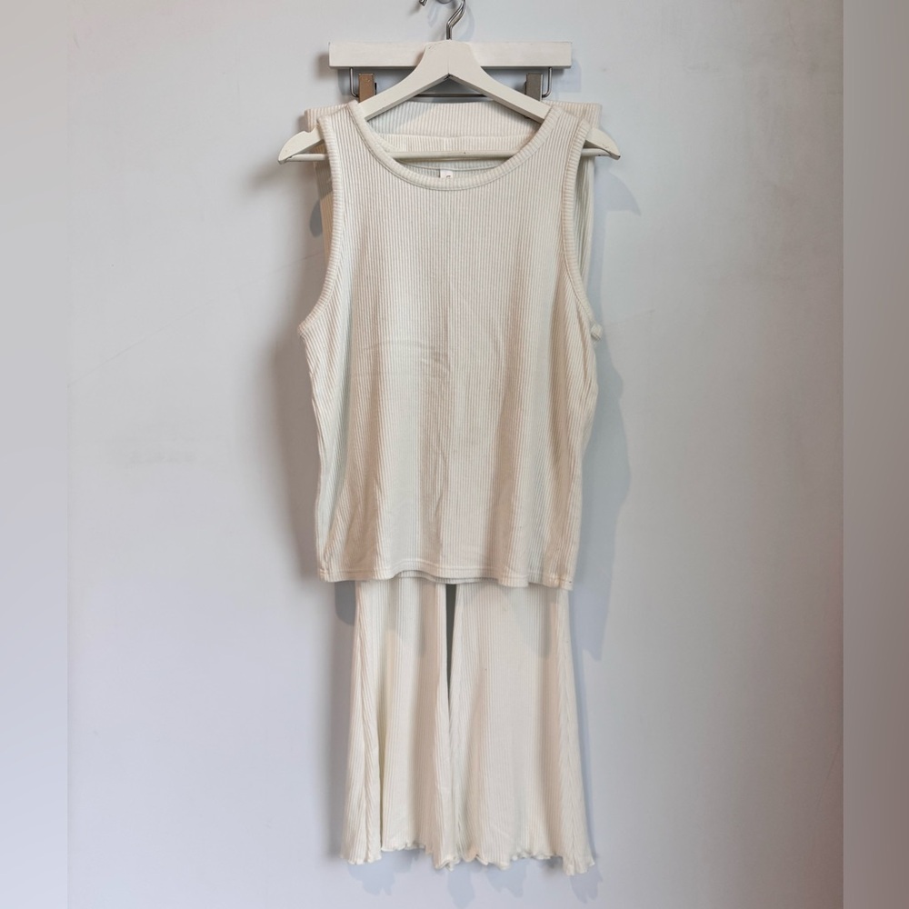 Tranquil & True Cream Ribbed Sleeveless Top and Pants Pajama Set Size L, XL